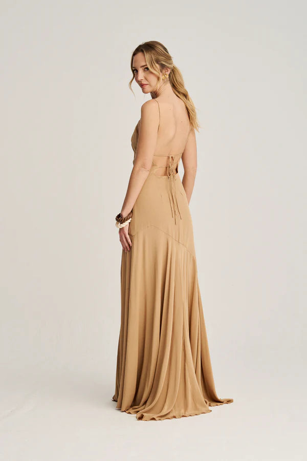 VESTIDO SIENA CON CAPA